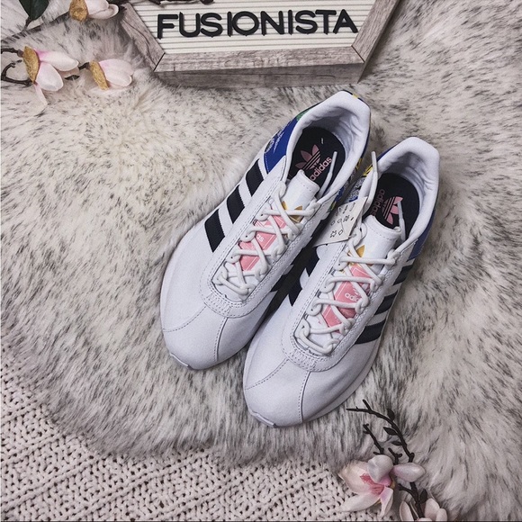 NWT ❤️ Rare Adidas Andridge SL White 6W - Picture 5 of 6